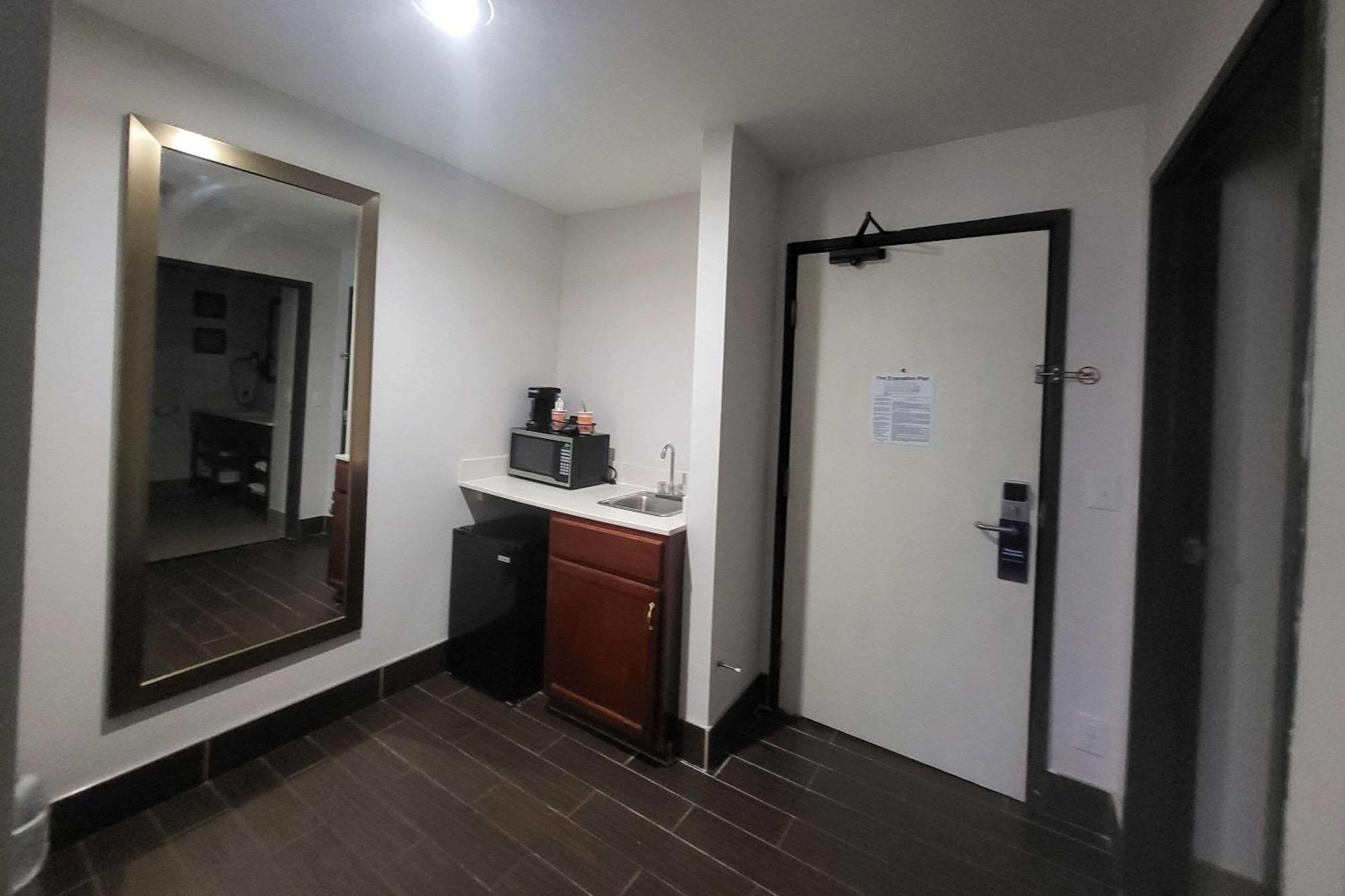 Comfort Inn
